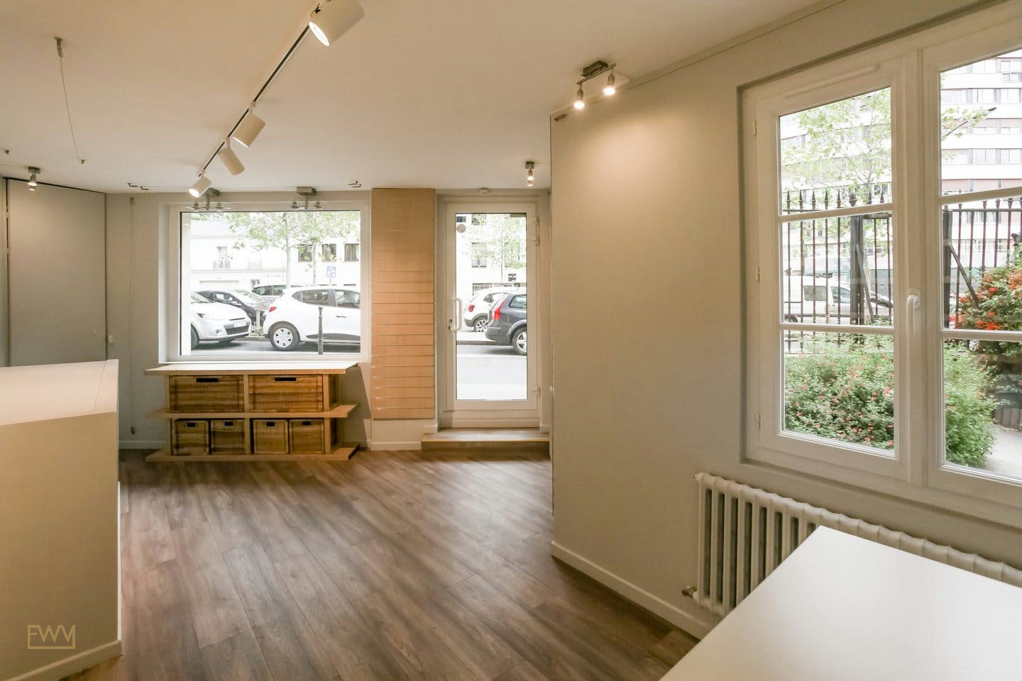 Ground Floor Pop-Up Store in Boulogne Nord, 23 sqm, pop up store in Boulogne-Billancourt