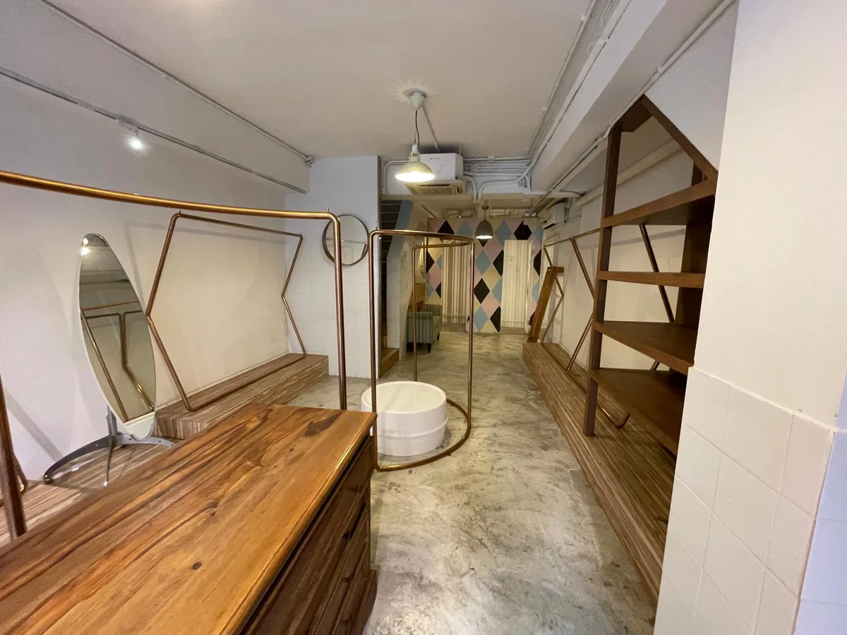 Ground Floor Retail Space for Rent in Central, 98 sqm, retail activation, pop-up rental in Hong Kong