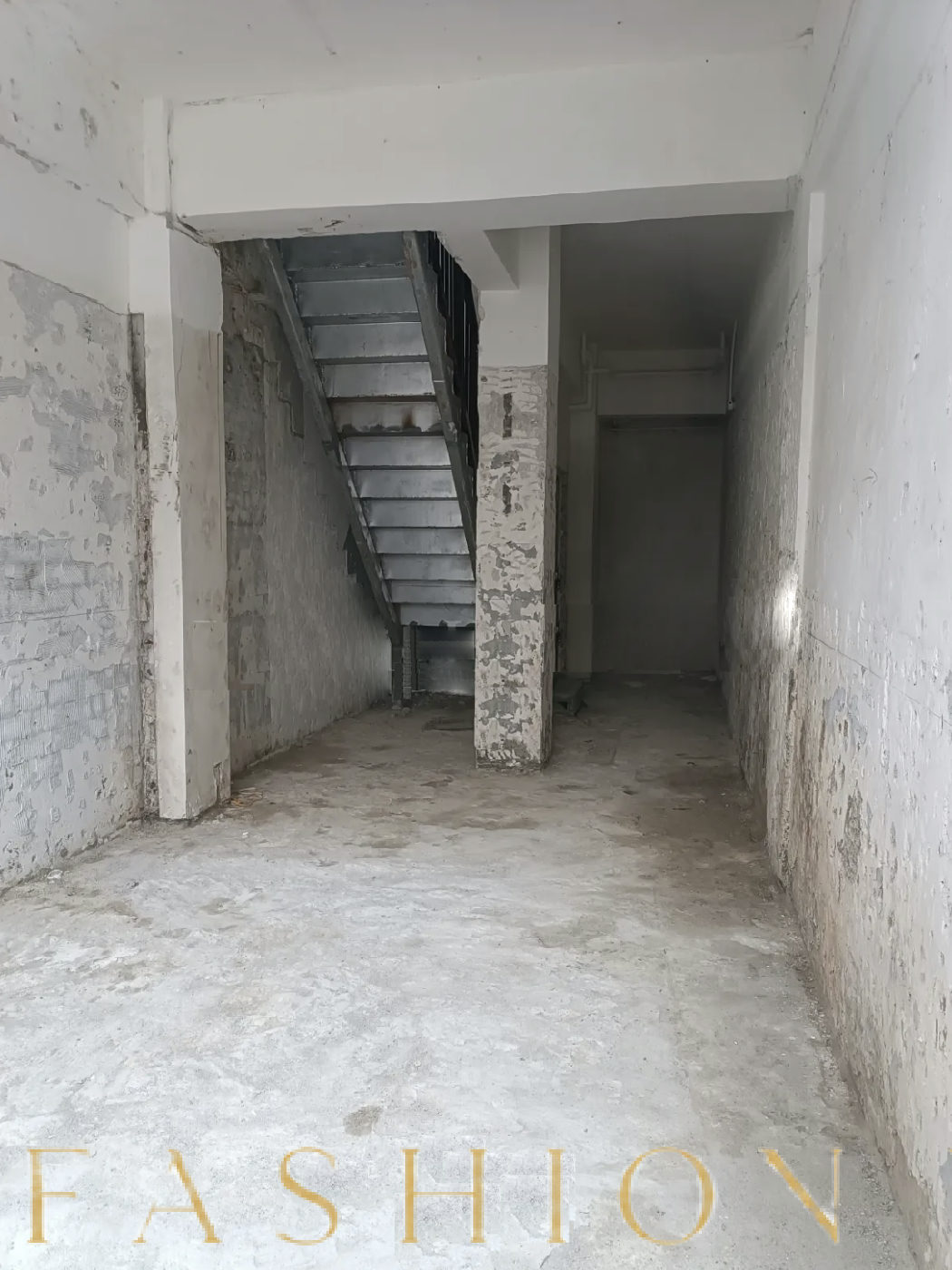 Ground Floor Shop with Cockloft Space Available, 93 sqm, retail activation, pop-up rental in Hong Kong