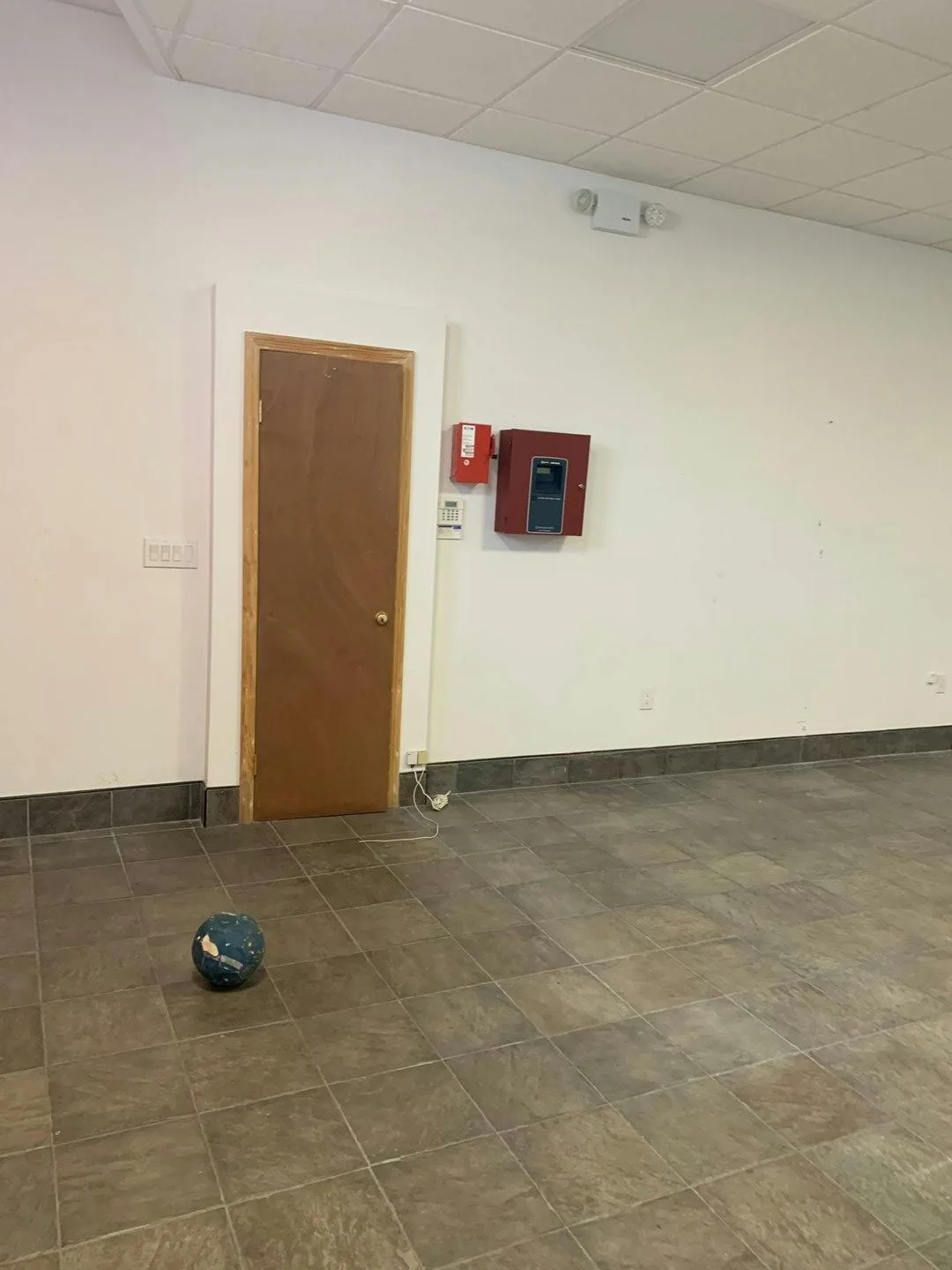 Ground-Floor Storefront for Rent in Queens — 5