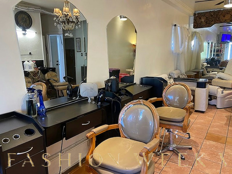 Hair and Beauty Salon Available for Sublease in Pasadena, 63 sqm, retail activation, pop-up rental, additional interior view