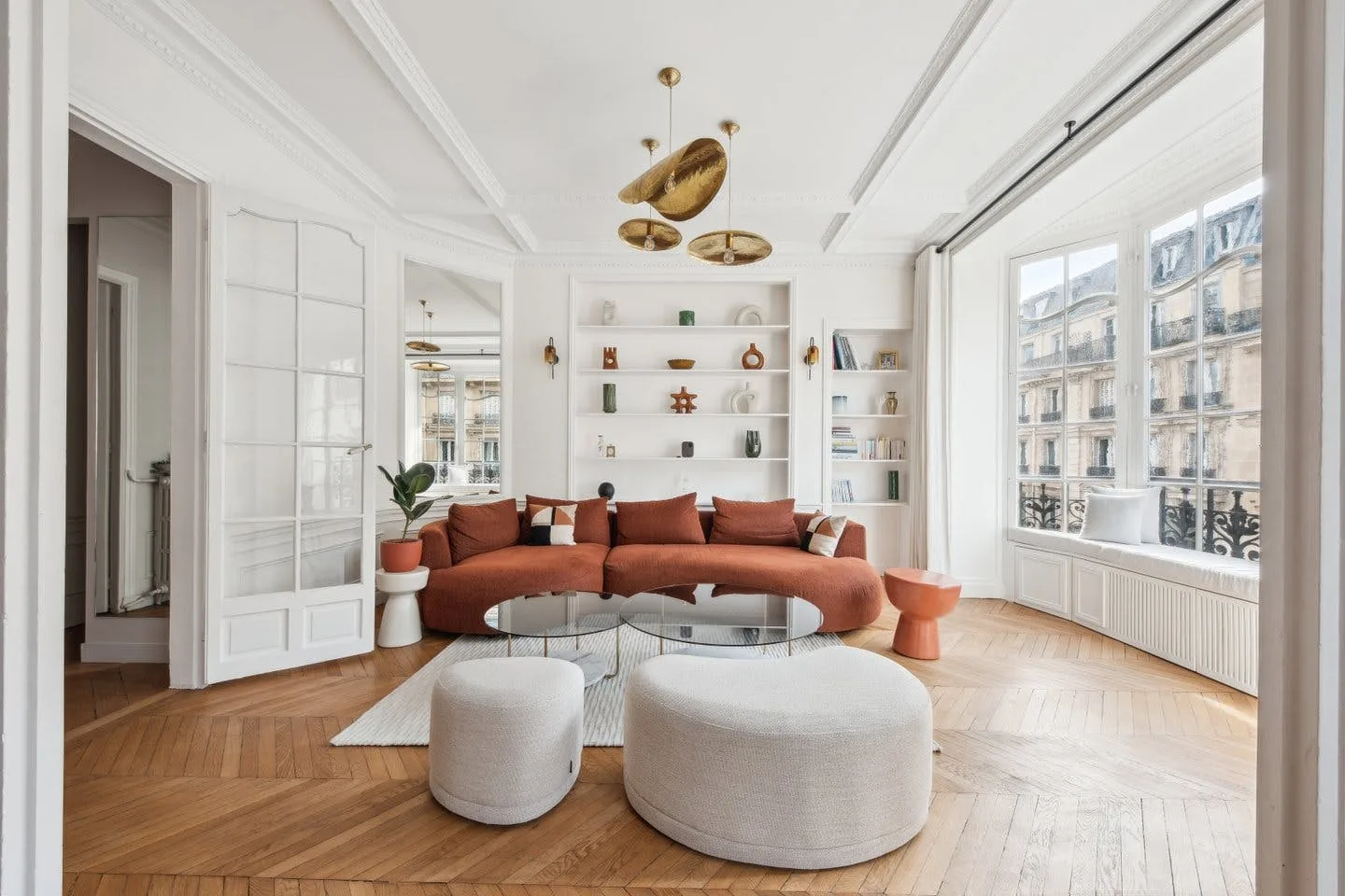 Haussmann Apartment for Showrooms and Events in Central Paris — 5
