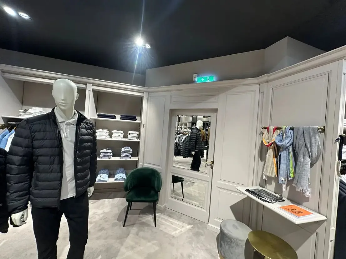 High-End Retail Space in Frankfurt's Drei-Kaiser-Haus — 4