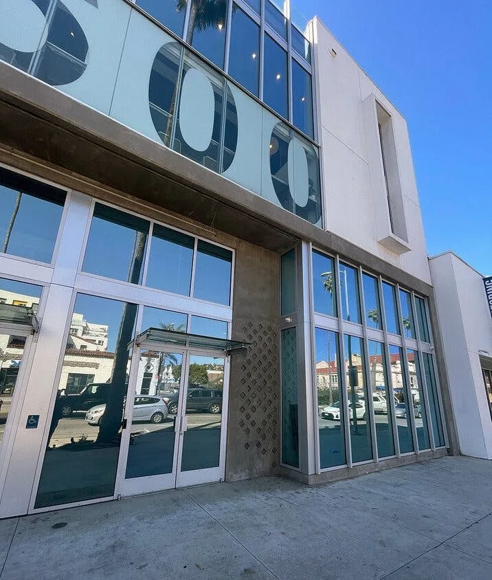 High-Profile Ground Floor Space in Los Angeles — 3