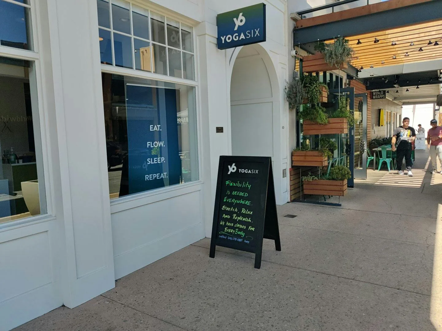 High-Tech Studio at Stanford Shopping Center, Palo Alto — 5