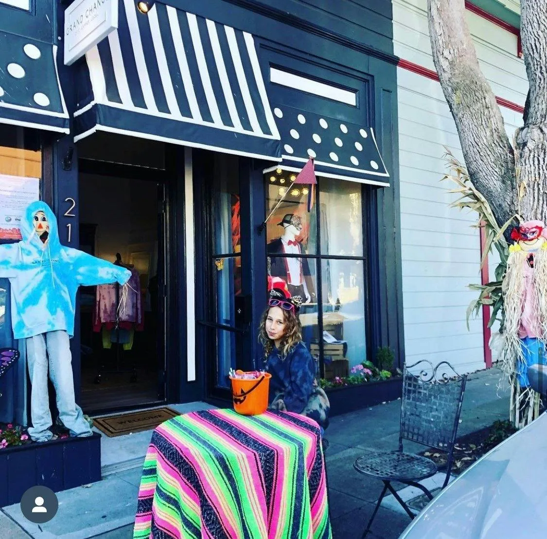 Historic Boutique Storefront on Grand Avenue in Pacific Grove — 2