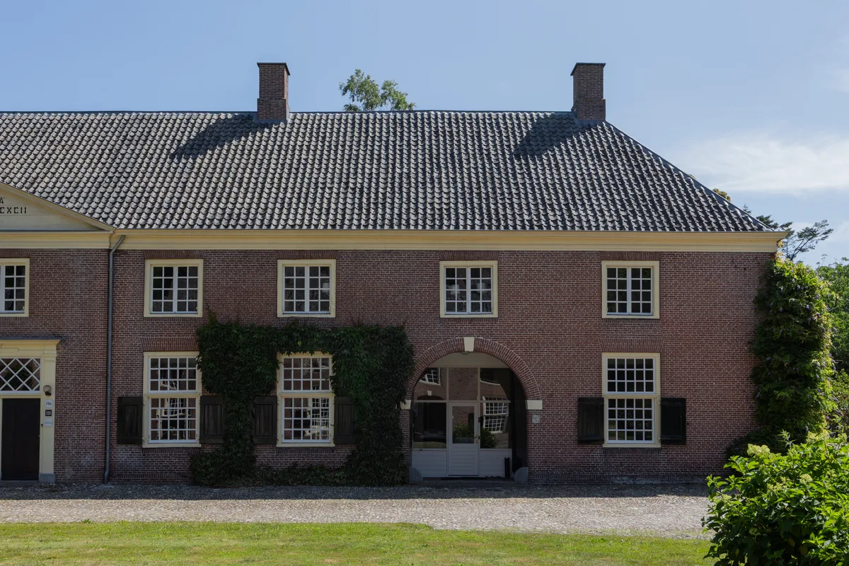 Historic Coach House Meeting Venue with Outdoor Garden, 155 sqm, showroom presentation, pop-up rental in Loenen, interior vi…