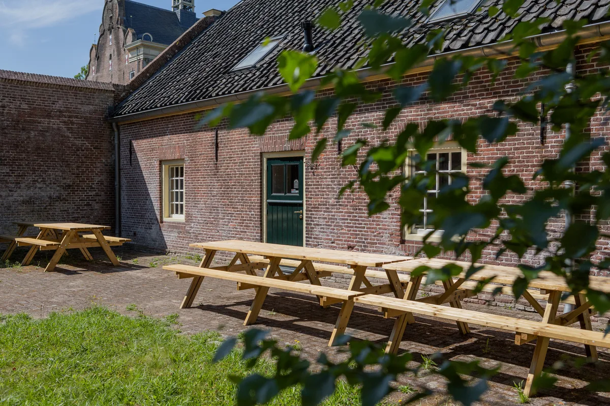 Historic Coach House Meeting Venue with Outdoor Garden, 155 sqm, showroom presentation, pop-up rental in Loenen, second inte…