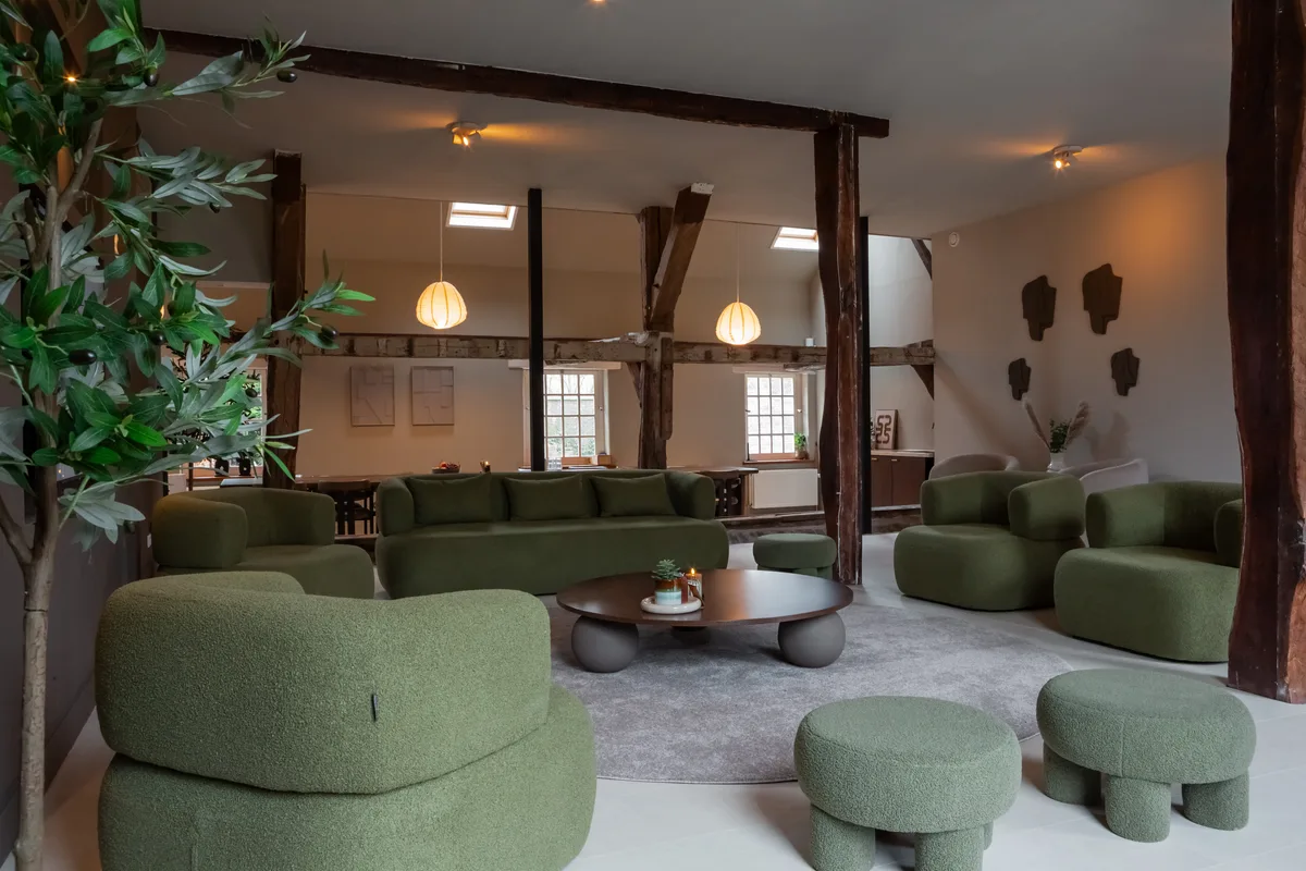 Historic Coach House Meeting Venue with Outdoor Garden, 155 sqm, showroom presentation, pop-up rental in Loenen, third inter…
