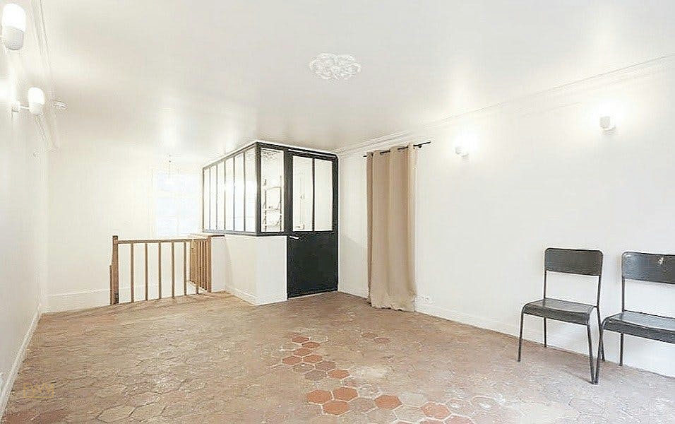 Historic Commercial Space in Galerie Vivienne, Paris, 70 sqm, pop up store