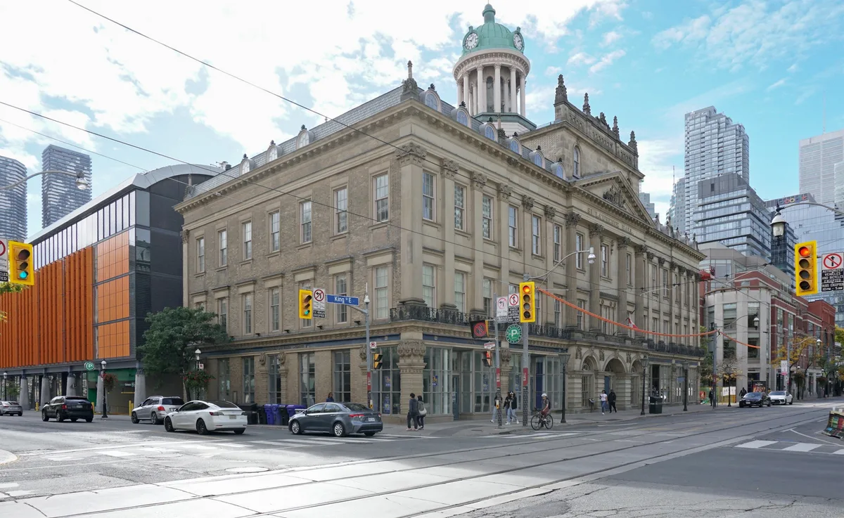 Historic Event Hall with Versatile Spaces for Gatherings, 265 sqm, private event, pop-up rental in Toronto, second interior…