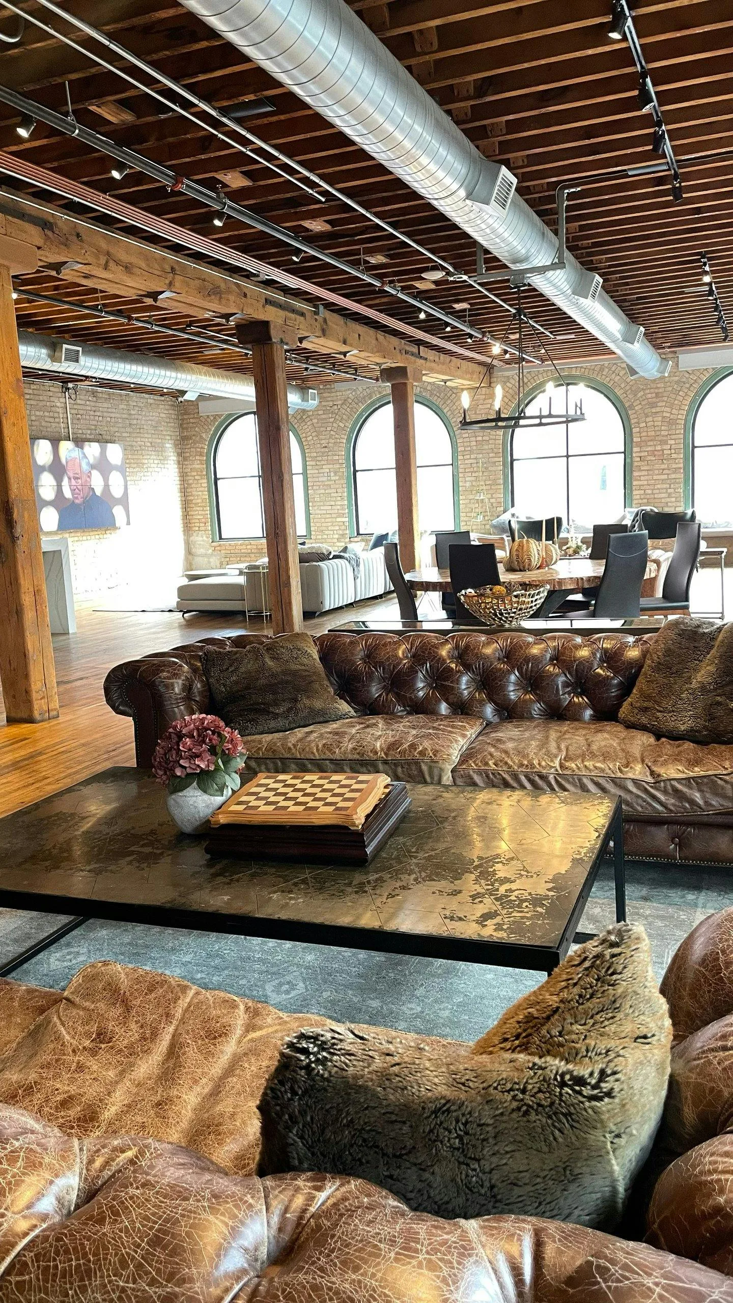 Historic North Loop Brownstone Loft with Rooftop Space — 4