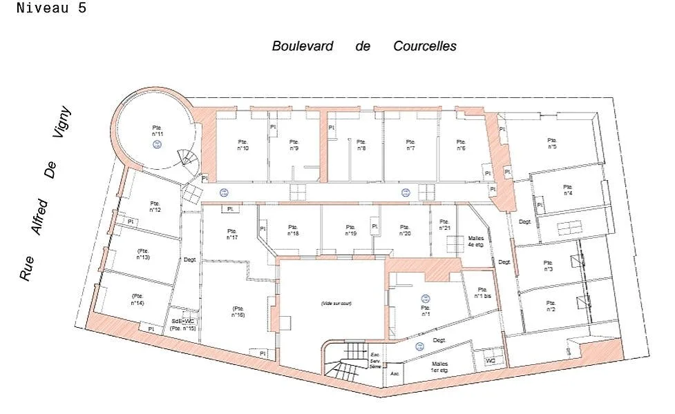 Historical Mansion for Showrooms and Events in Paris 8th — 5