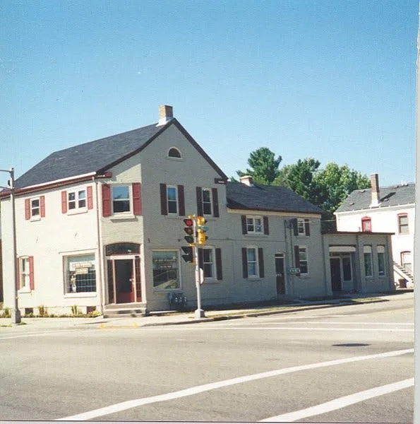 Historical Office and Retail Spaces in Saukville, Wisconsin