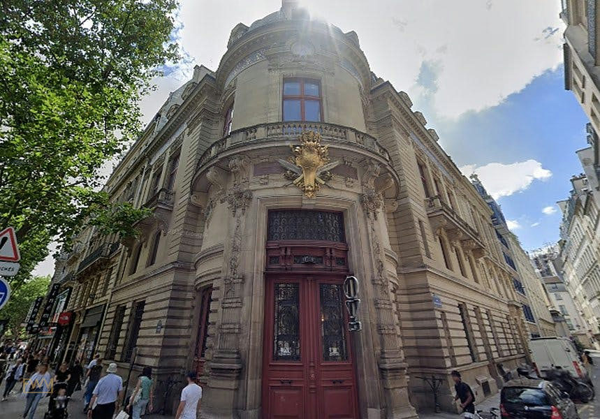 Historical Parisian Mansion in the 6th Arrondissement, 1200 sqm, showroom presentation, pop-up rental