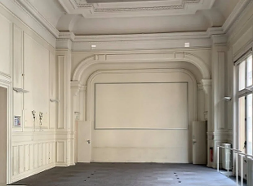 Historical Parisian Mansion in the 6th Arrondissement — 3