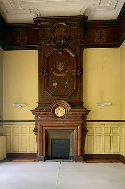 Historical Parisian Mansion in the 6th Arrondissement — 4