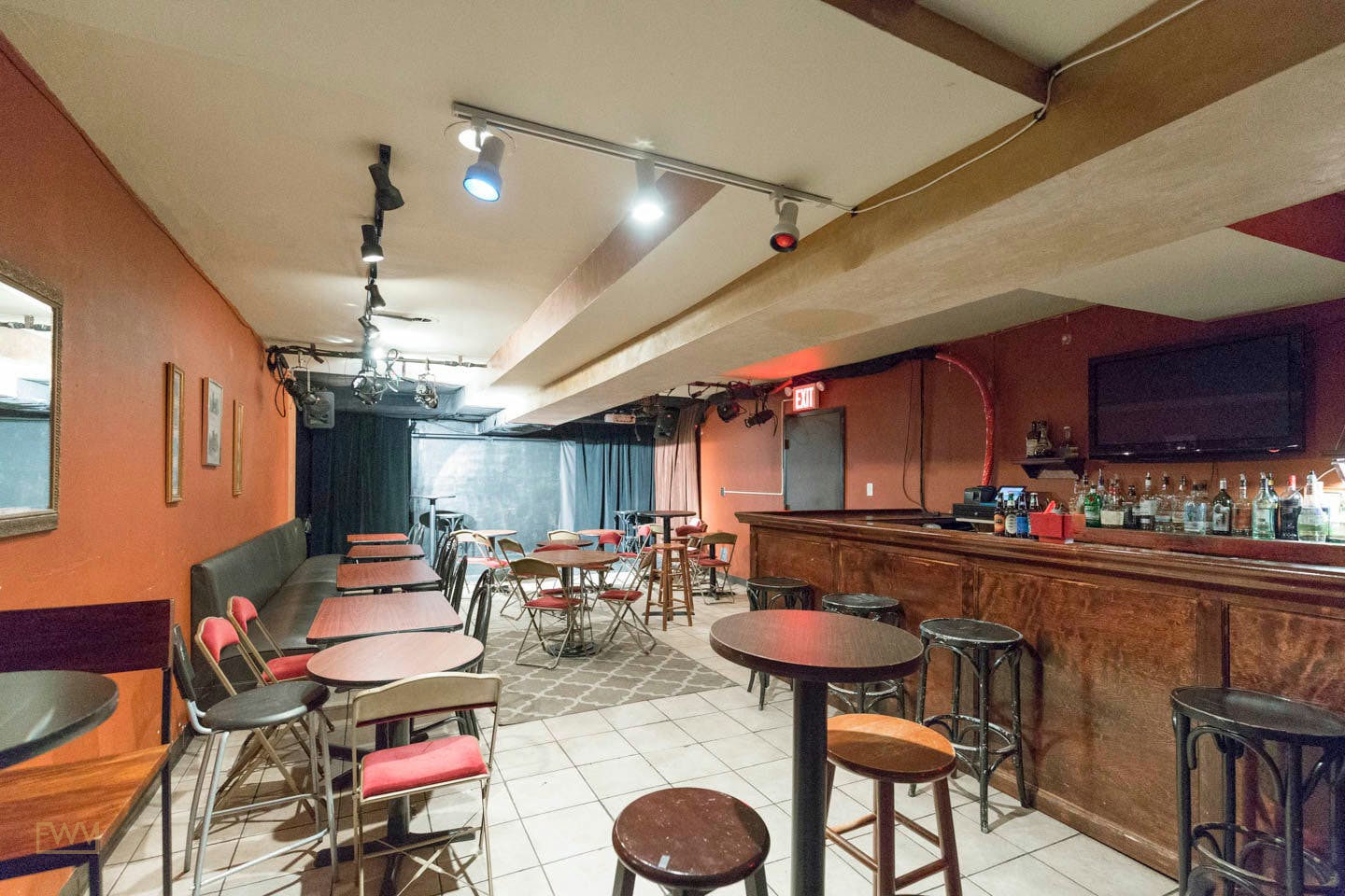 Historical Performing Arts Venue in SoHo, Manhattan, 93 sqm, private event, pop-up rental in New York
