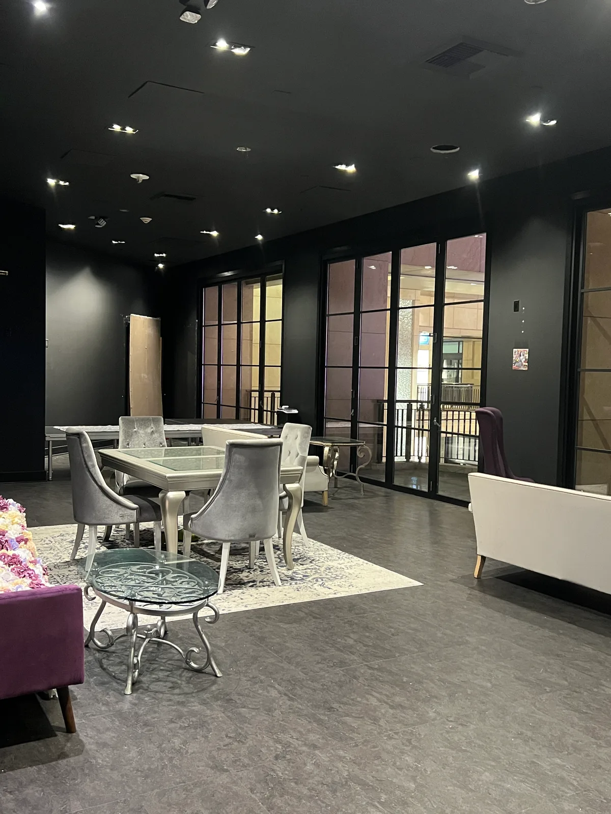 Hollywood VIP Event Space with Live Music and Art Gallery, 361 sqm, art exhibition, pop-up rental in Los Angeles