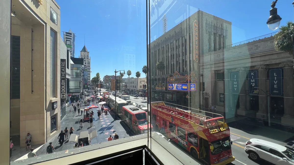 Hollywood VIP Event Space with Live Music and Art Gallery, 361 sqm, art exhibition, pop-up rental in Los Angeles, additional…