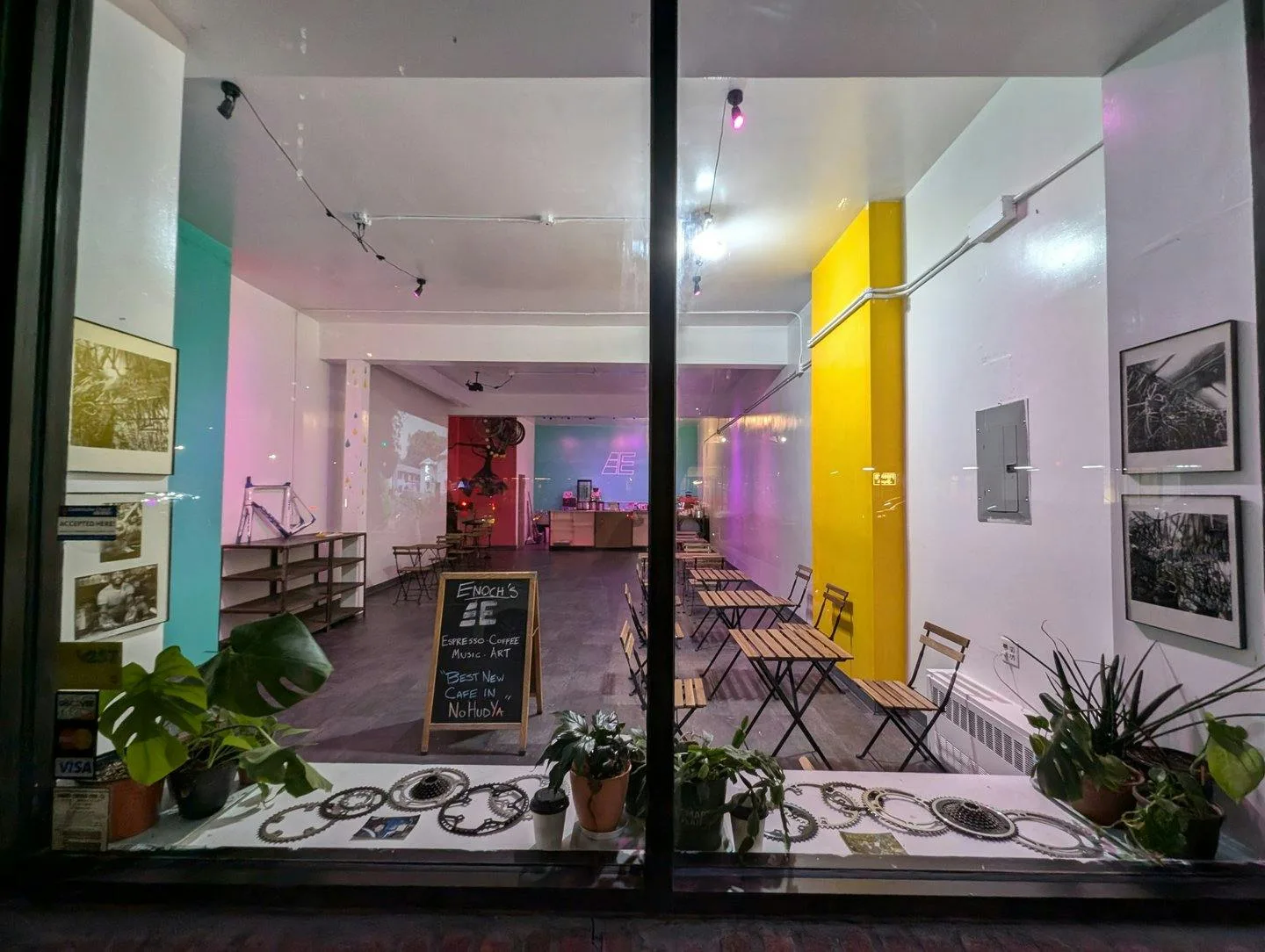 Hudson Yards Art Gallery and Cafe Space — 5