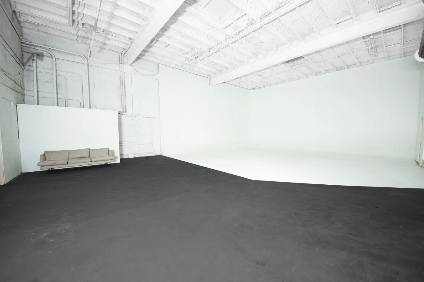 Huge 10,000 Sq Ft Warehouse Studio on David Avenue, Los Angeles
