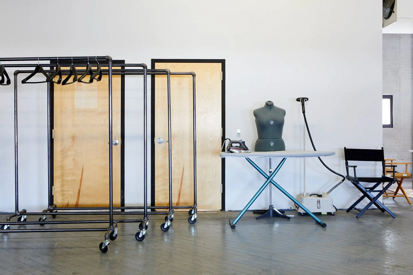 Huge Minimalist Warehouse Loft in Passaic, New Jersey — 4