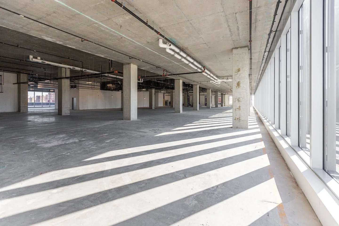 Iconic Event Space with Terrace on 125th Street, New York — 3