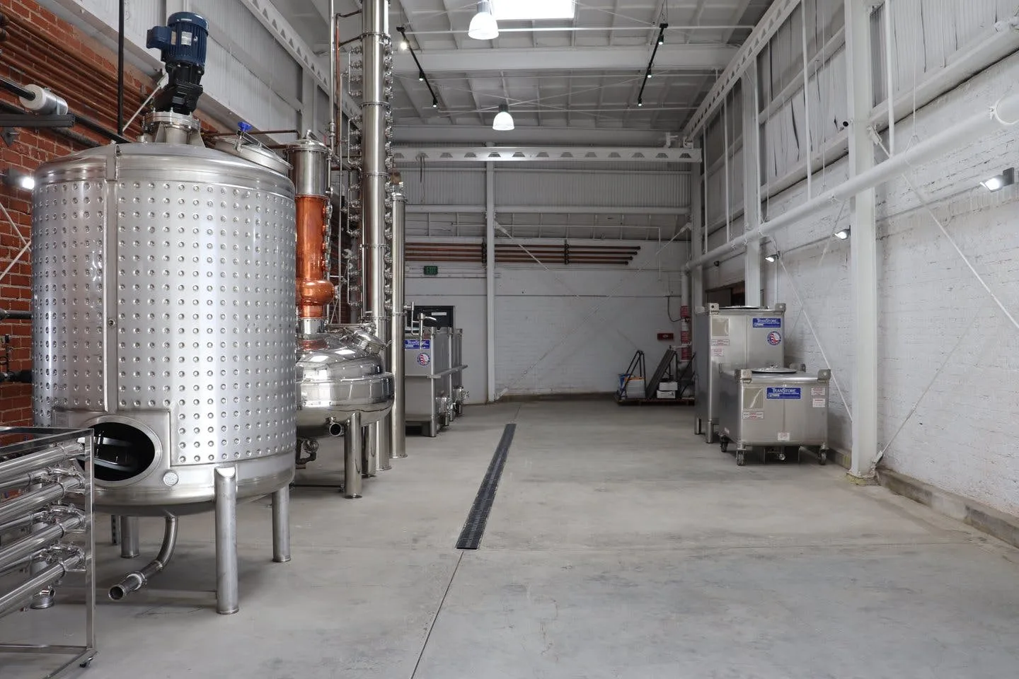 Industrial Brewery Space on McKinley Avenue, Los Angeles — 5