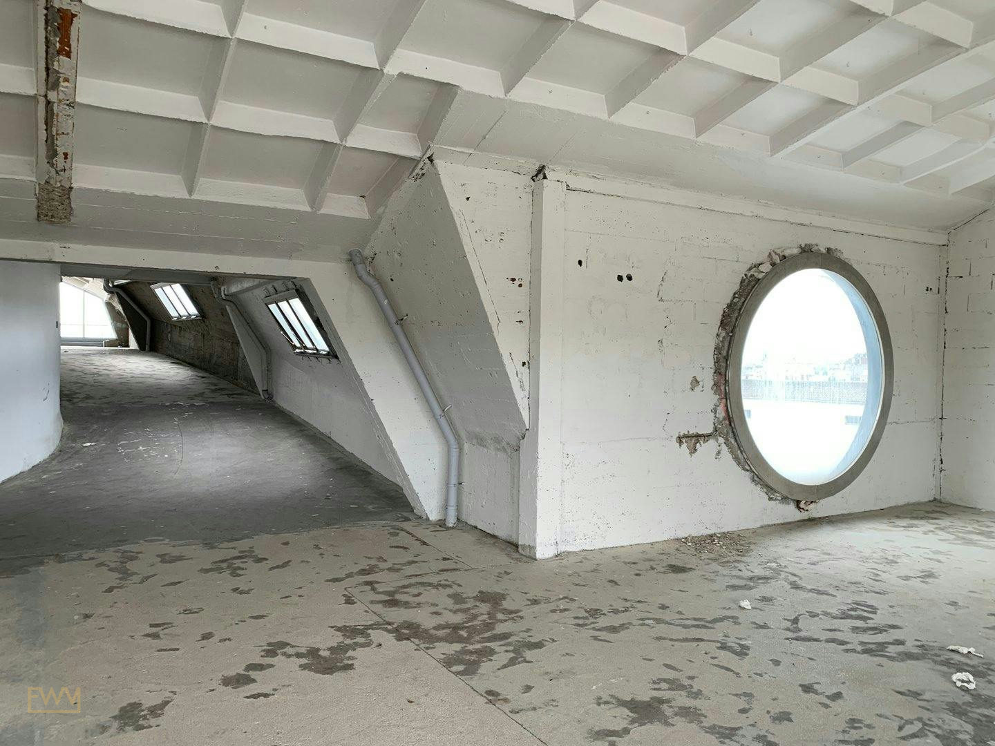 Industrial Building for Rent in Le Marais, Paris — 4