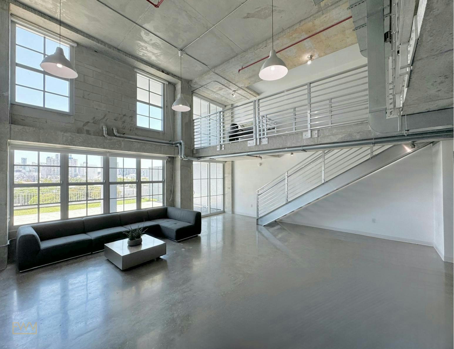Industrial Daylight Loft with Rooftop in Wynwood, Miami, 251 sqm, gallery showing, pop-up rental