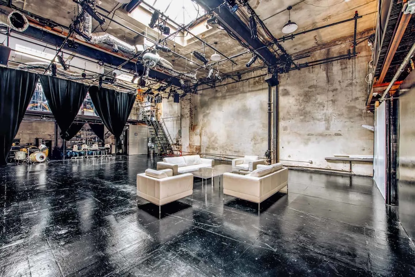 Industrial Event and Showroom Space in New York East Village — 2