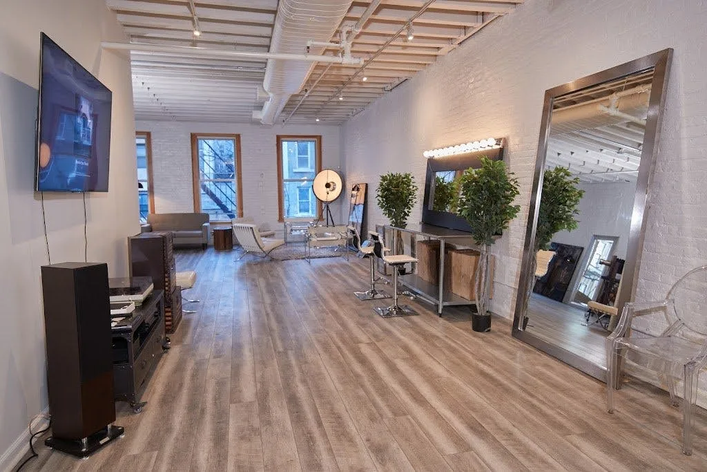 Industrial Photo and Filming Studio Space in New York — 3