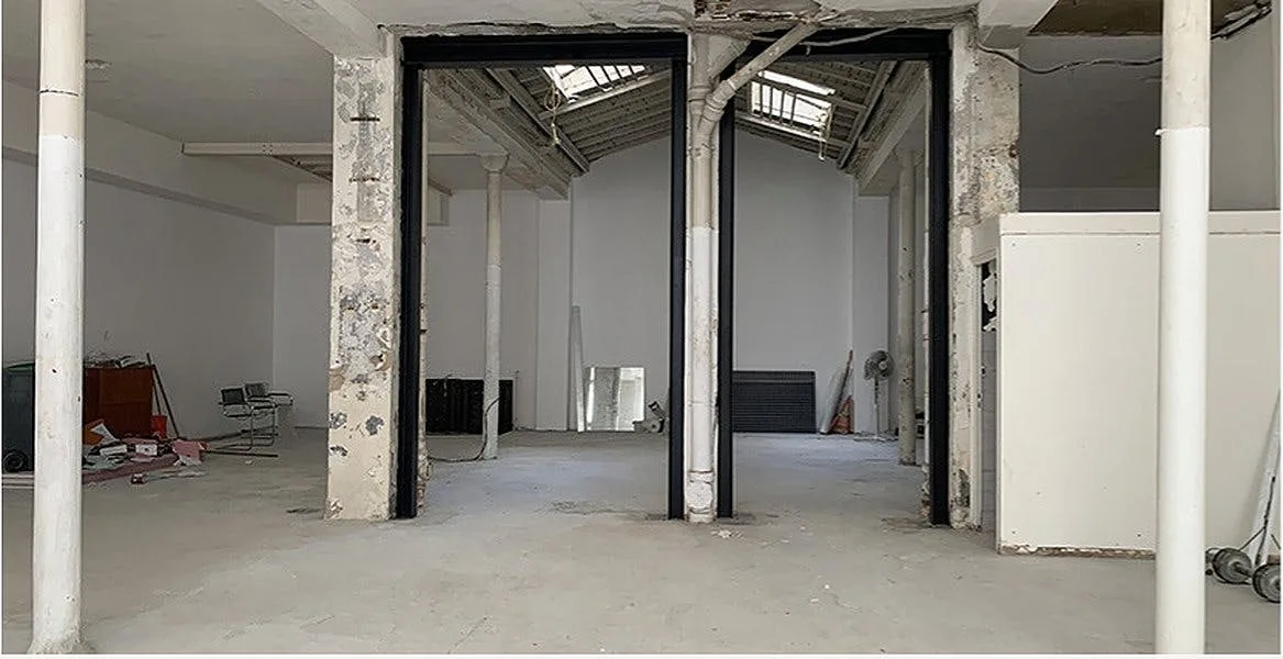 Industrial Showroom in Le Marais, Paris — 5