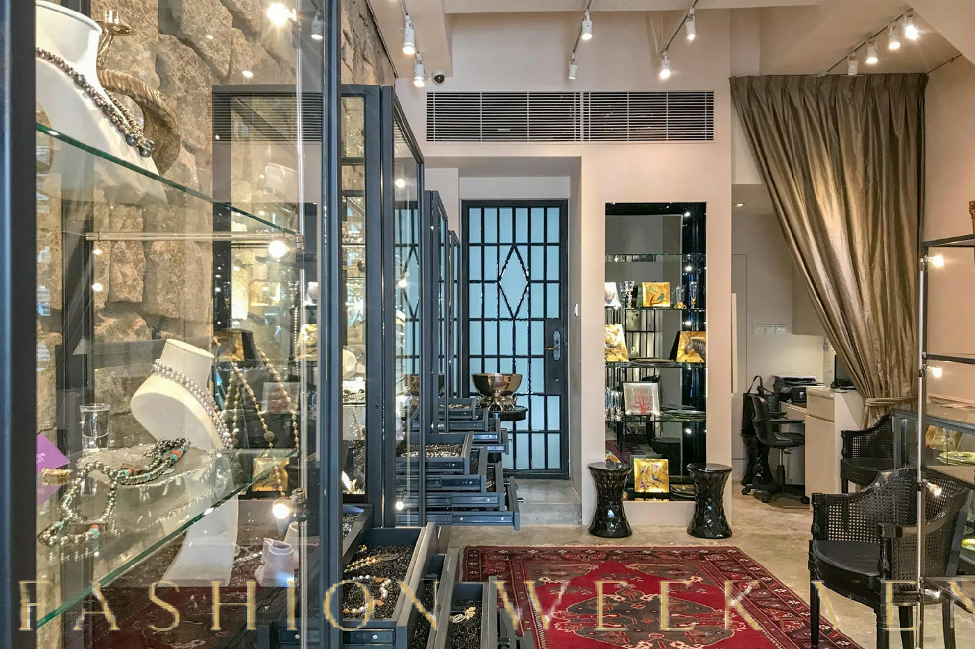 Inviting Ground Floor Boutique in Wan Chai, 47 sqm, pop up store in Hong Kong, second interior view