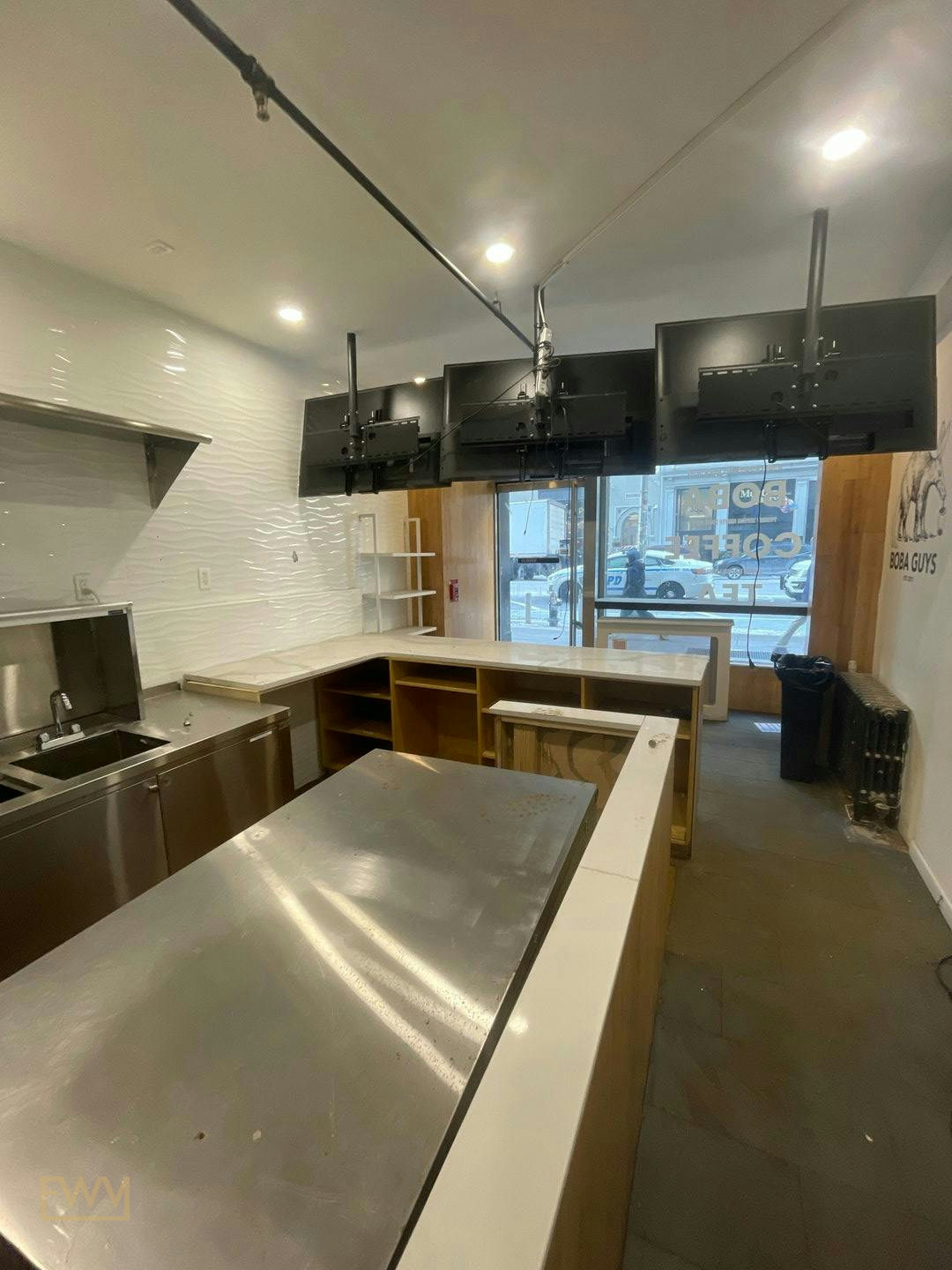 Kitchen Popup and Multi-Level Commercial Space on Seventh Avenue, 78 sqm, pop up store in New York