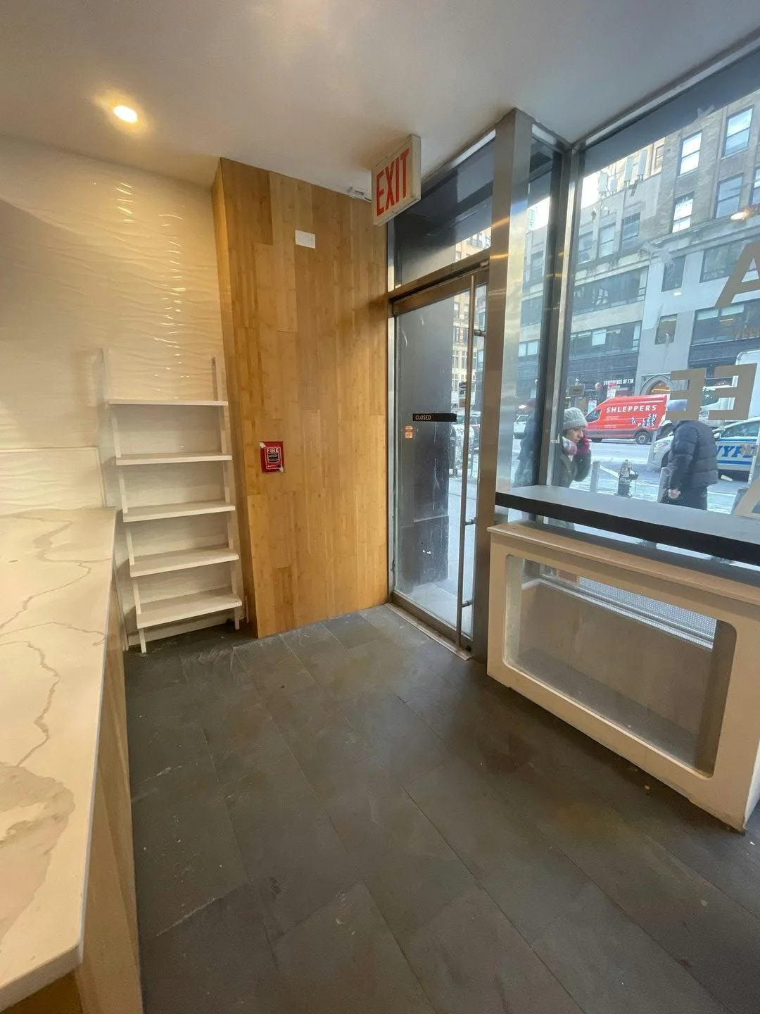 Kitchen Popup and Multi-Level Commercial Space on Seventh Avenue — 2