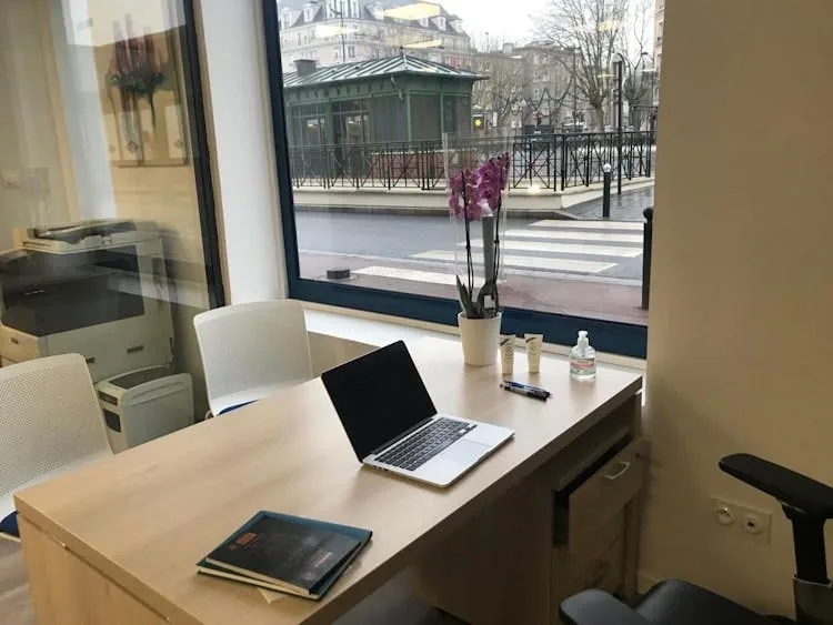 La Canotiere Commercial Space in Le Plessis-Robinson — 3