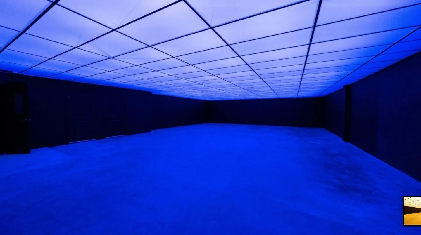Large Blackout Studio with RGB Ceiling and Car Access — 2