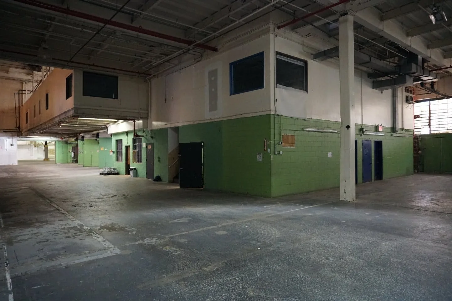 Large Commercial Facility in Boerum Hill, Brooklyn — 3