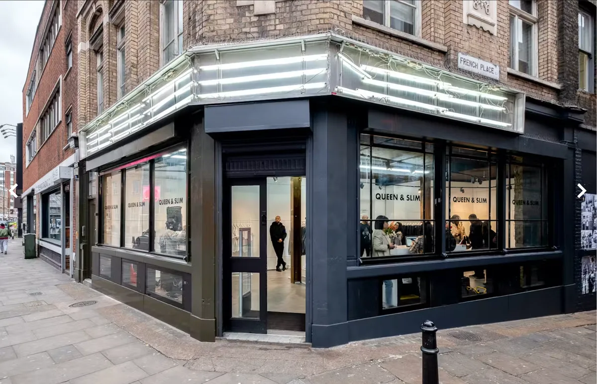 Large Corner Unit on Shoreditch High Street for Retail or Events, 214 sqm, pop up store in London