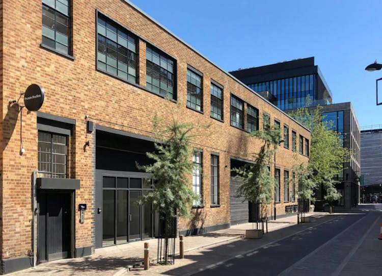 Large Event and Showroom Space in Shoreditch, London, 1200 sqm, showroom presentation, pop-up rental