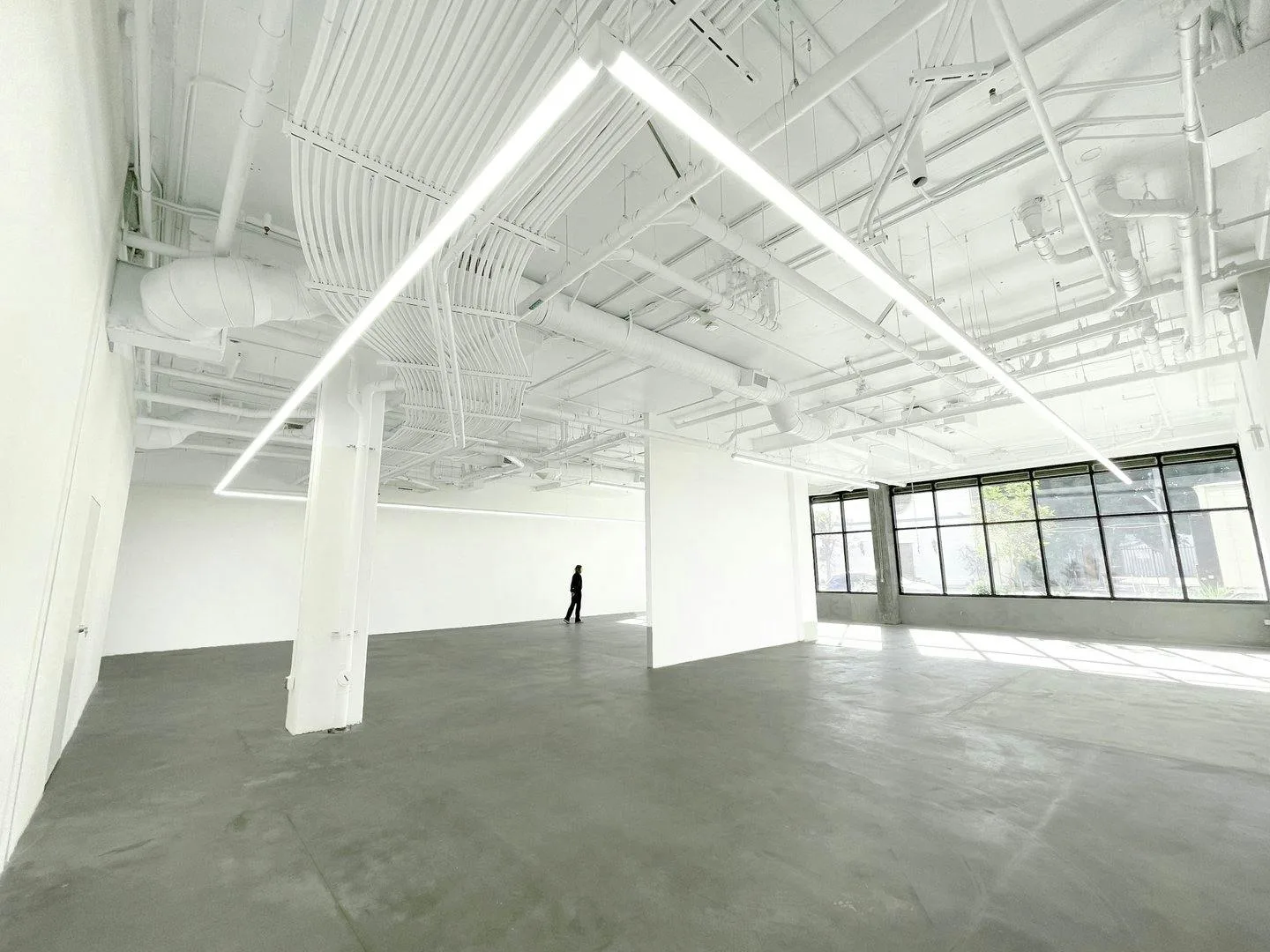 Large Gallery Space in West Adams, Los Angeles