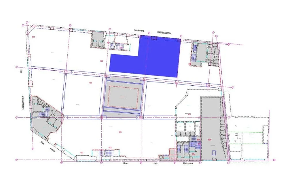 Large Industrial Event Space on Boulevard Haussmann, Paris — 3