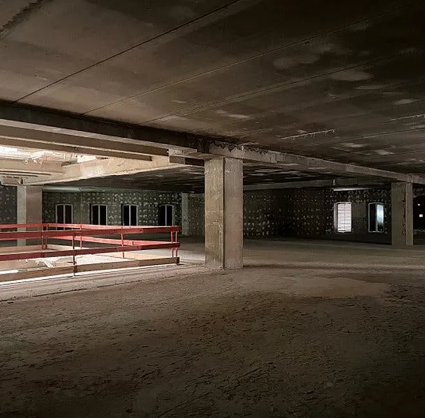 Large Industrial Event Space on Boulevard Haussmann, Paris — 5