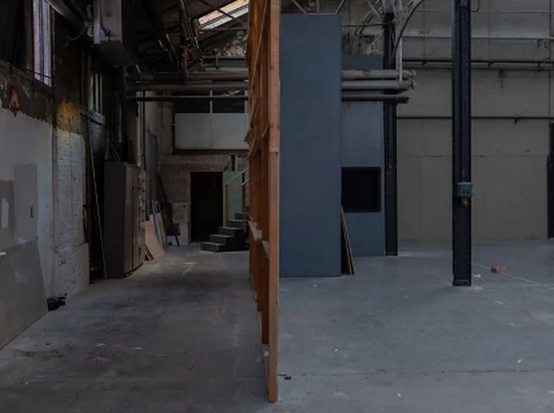 Large Industrial Space in Saint-Denis, France — 4