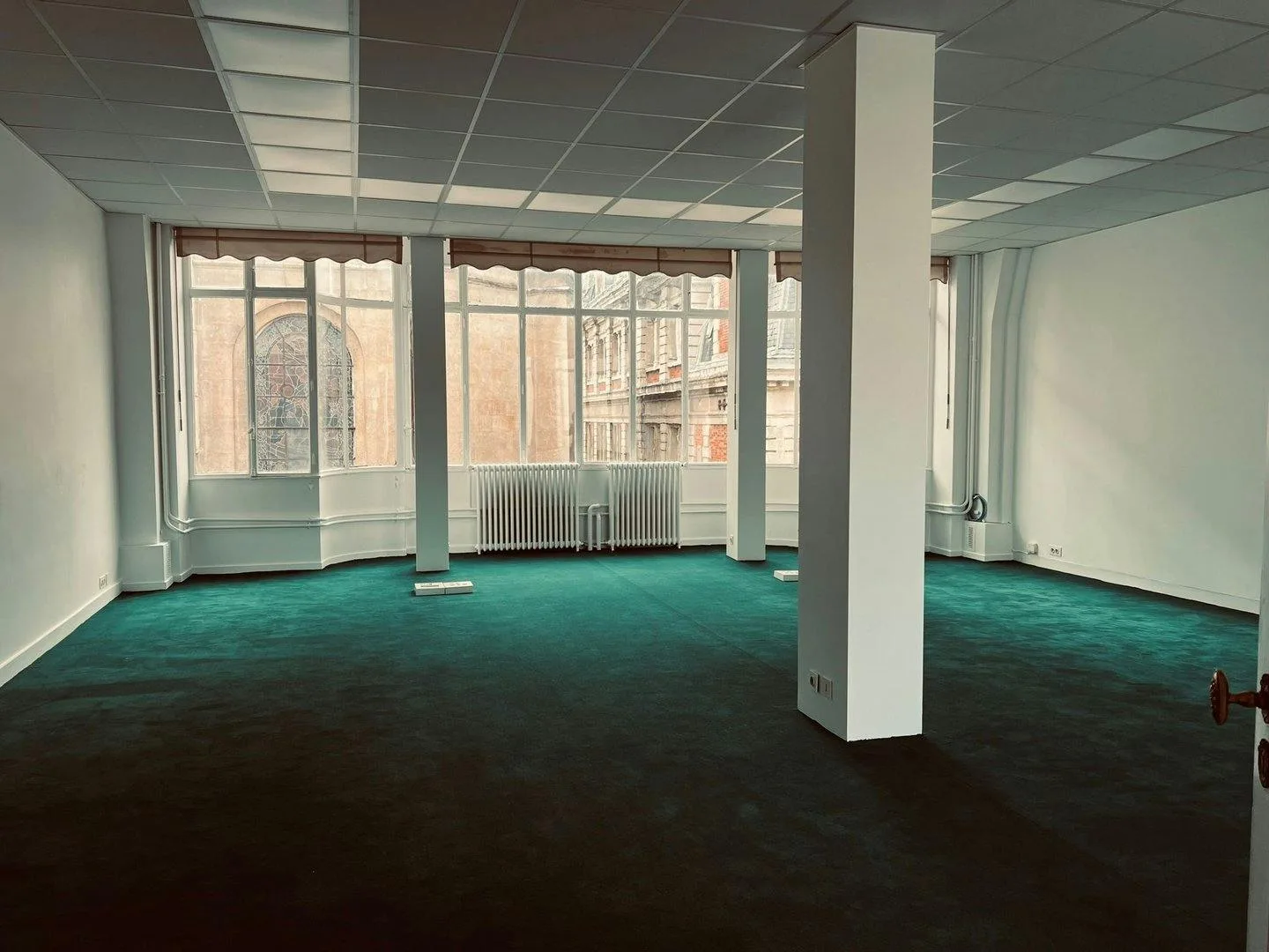 Large Multi-Story Event Space in Paris 2nd Arrondissement