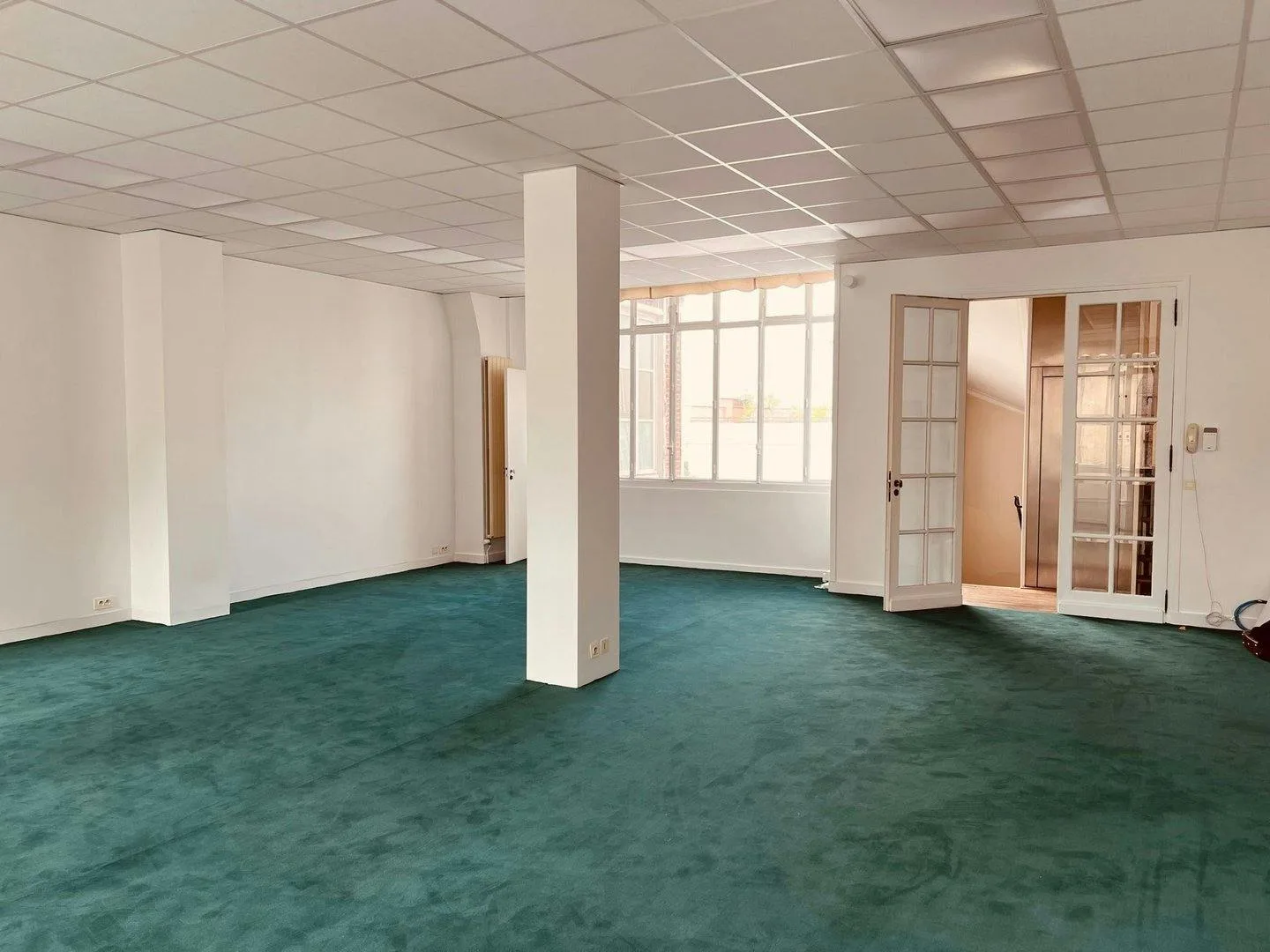 Large Multi-Story Event Space in Paris 2nd Arrondissement — 2