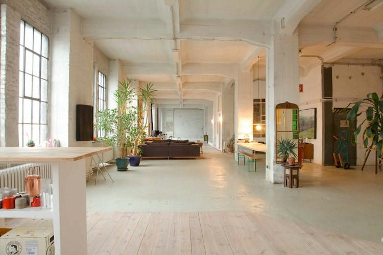Large Studio and Showroom Space on Teilestrasse, Berlin, 340 sqm, showroom presentation, pop-up rental