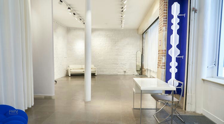 Le 6 Studio Showroom in Paris Sentier, 116 sqm, pop up store